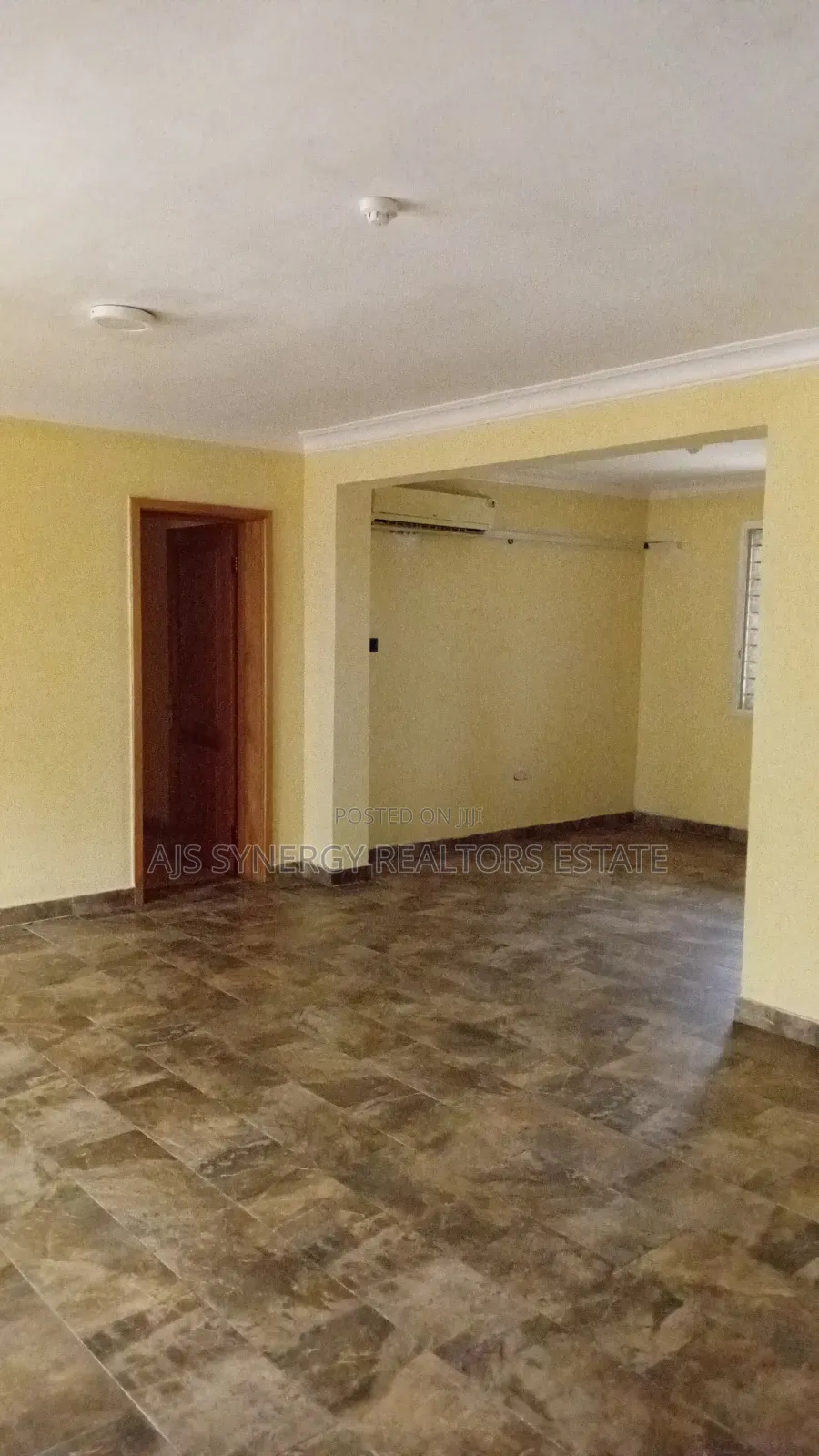 3bdrm Apartment in Lekki Phase 1 for rent in Lekki Phase 1