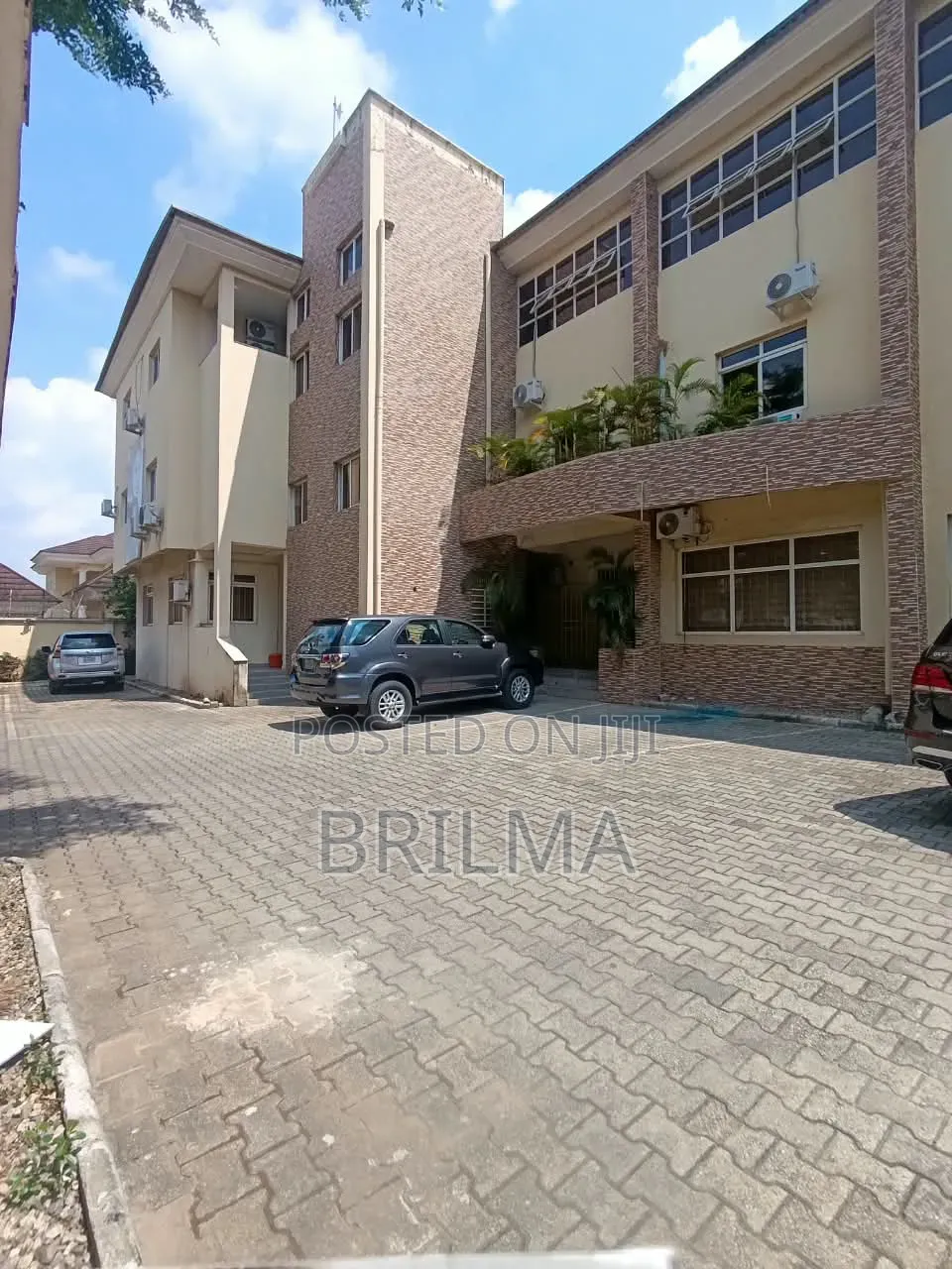 58 SQM Office Space in Wuse 2 for Rent in Wuse 2