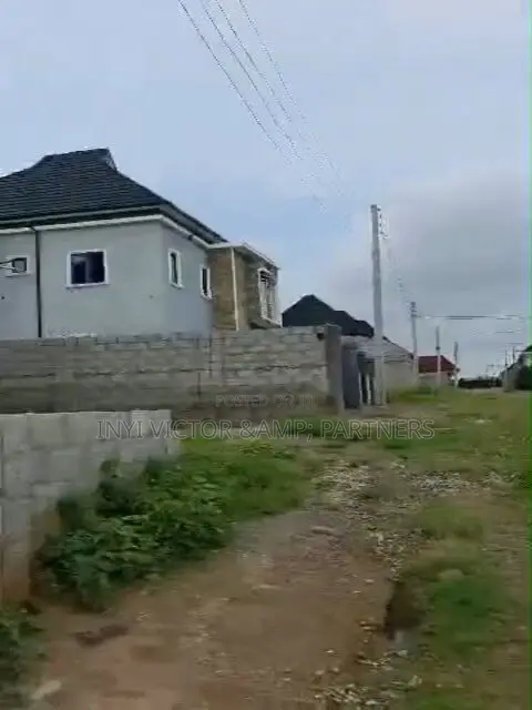 3bdrm Bungalow in FHA for sale in FHA