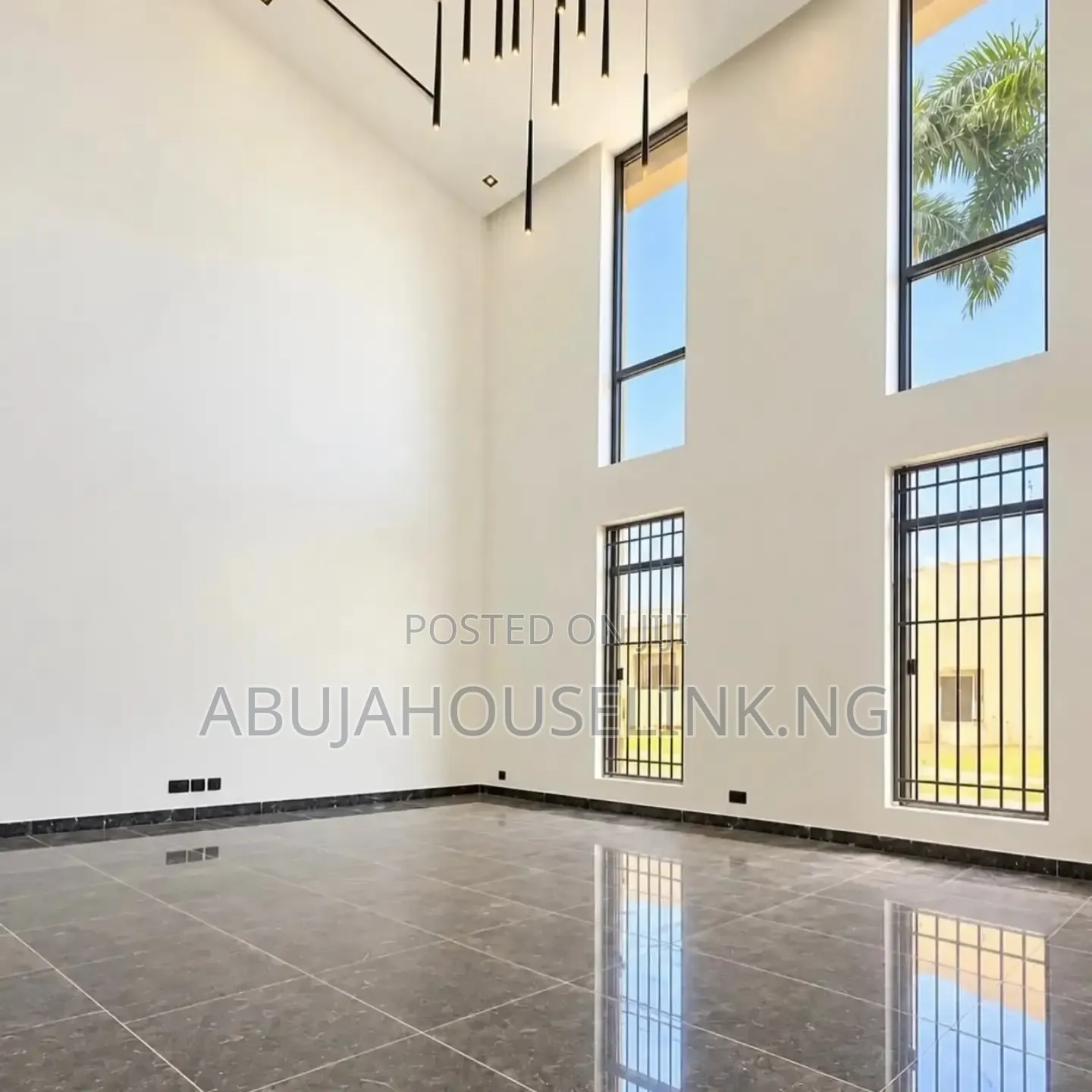 5bdrm Duplex in Maitama Main Abuja for sale in Maitama