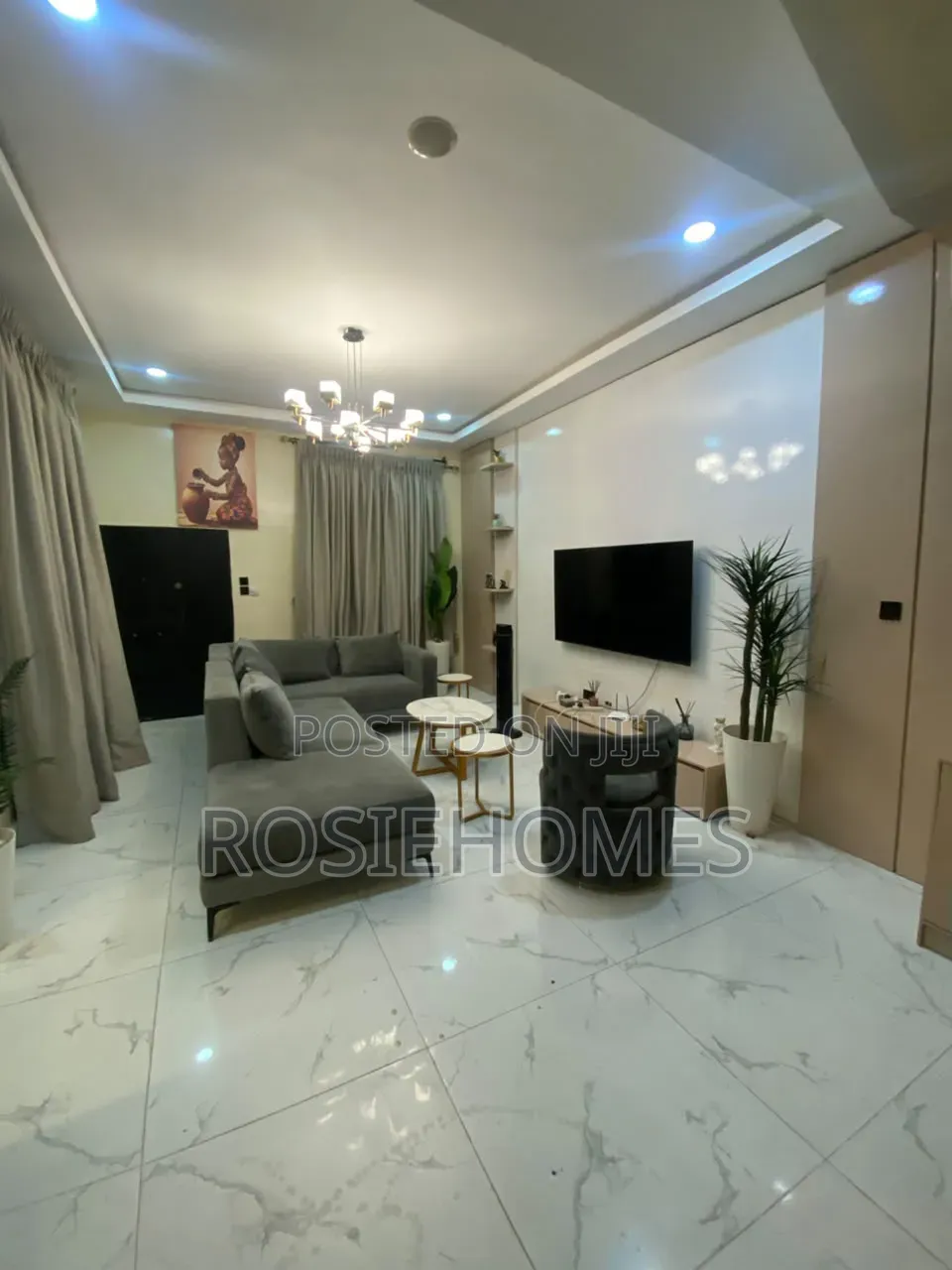 Furnished 4bdrm Duplex in Chevron for rent in Chevron