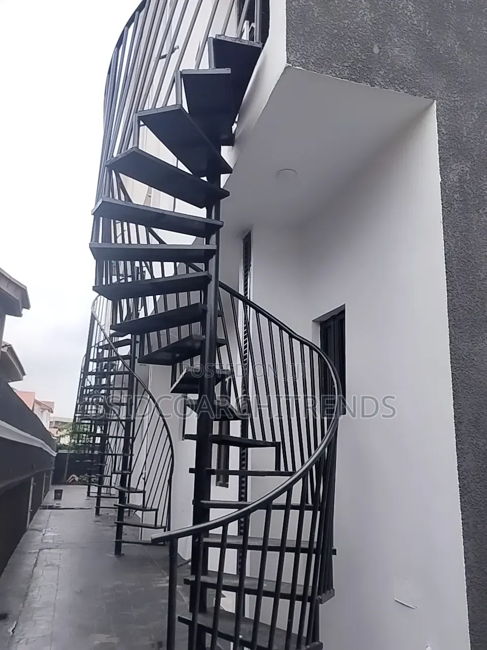 4bdrm Townhouse/Terrace in Call To Access, Ologolo for sale in Ologolo