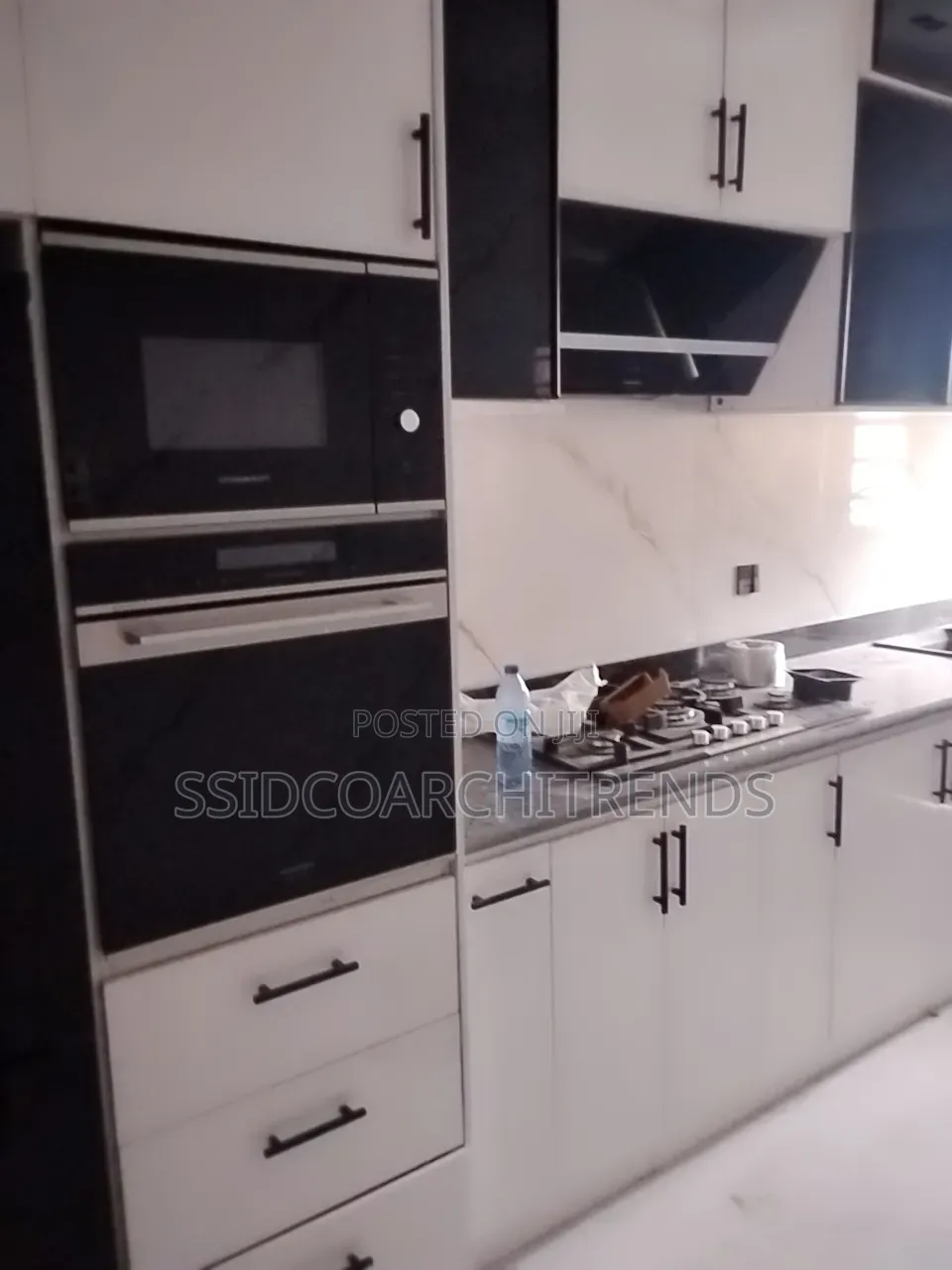 4bdrm Townhouse/Terrace in Call To Access, Ologolo for sale in Ologolo