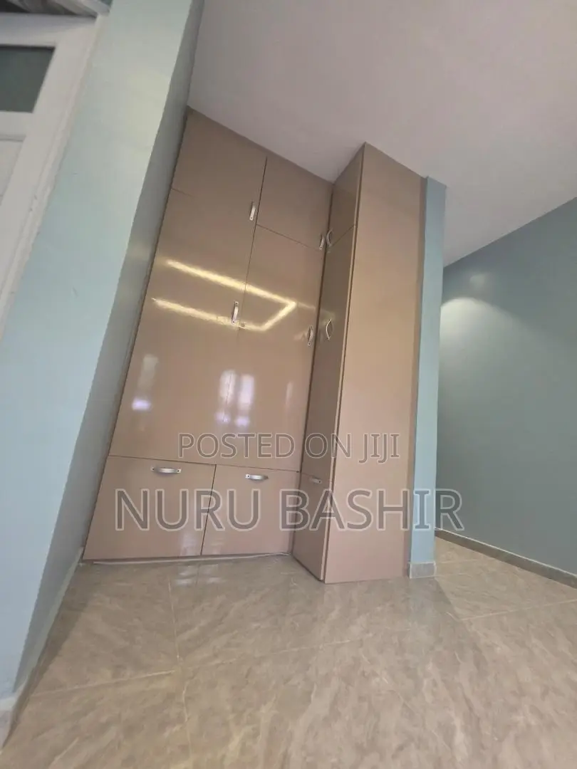 Furnished 3bdrm Bungalow in Elebu, Akala Express for sale in Akala Express