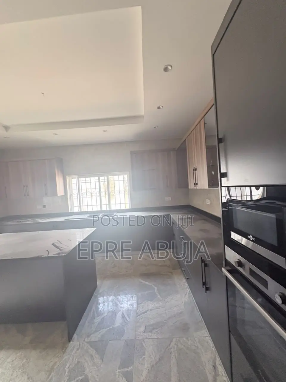 5bdrm Duplex in Maitama for sale in Maitama