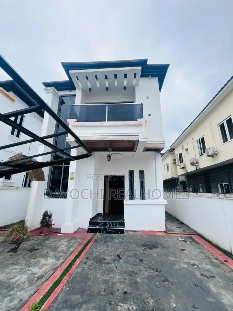 5bdrm Duplex in Lekki Phase 2 for rent in Lekki Phase 2