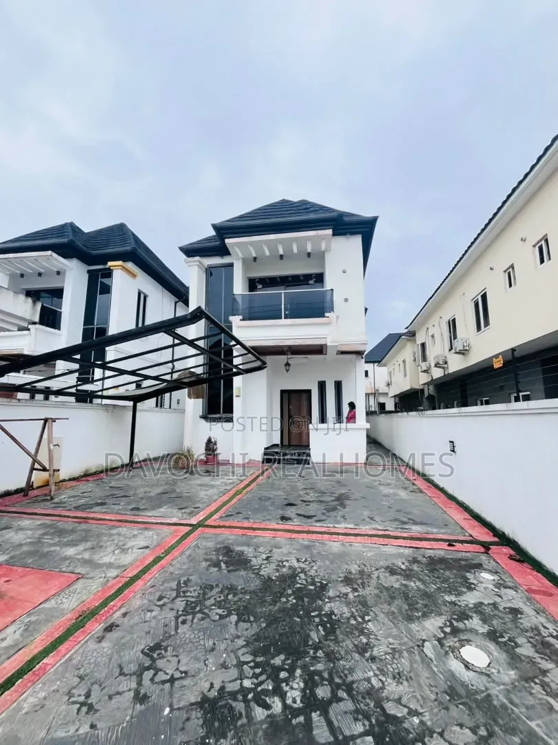 5bdrm Duplex in Lekki Phase 2 for rent in Lekki Phase 2