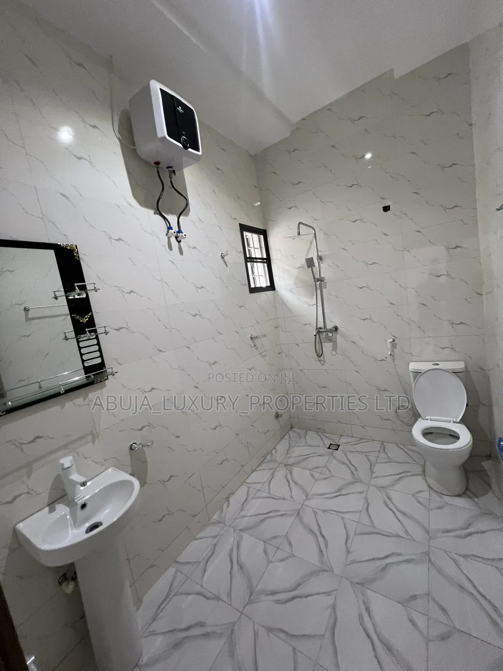 3bdrm Bungalow in Efab, Gwarinpa for rent in Gwarinpa