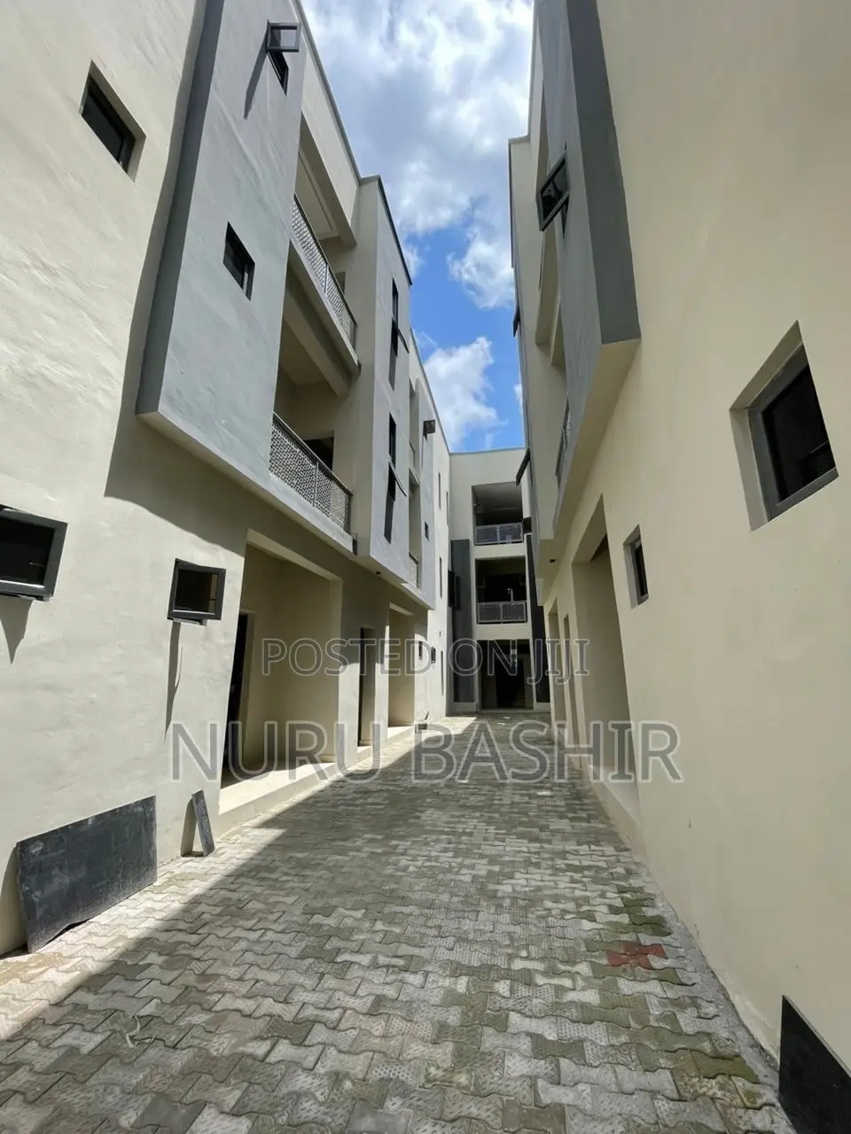 2bdrm Duplex in Francis Okediji, Bodija for sale in Bodija