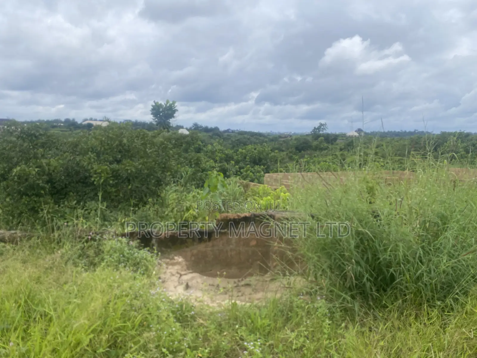Distress 1 Plot for Sale at Bishop Newdo Estate in Umuahia
