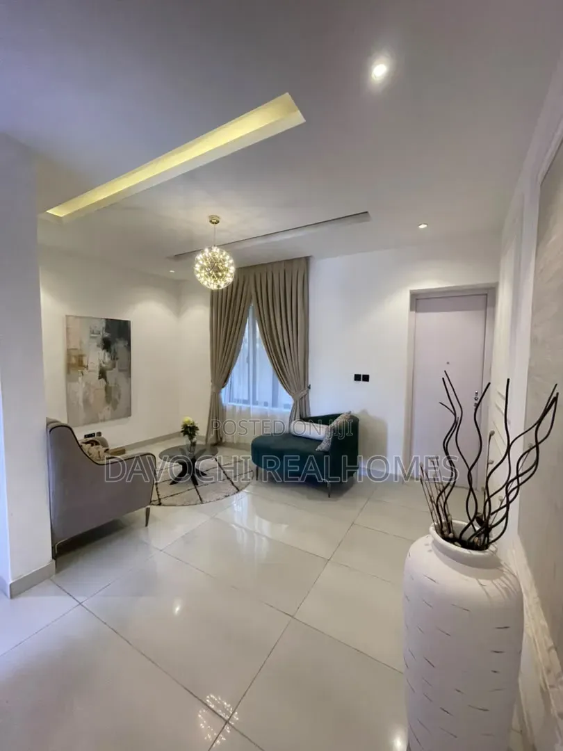 4bdrm Duplex in Lekki Phase 1 for sale in Lekki Phase 1