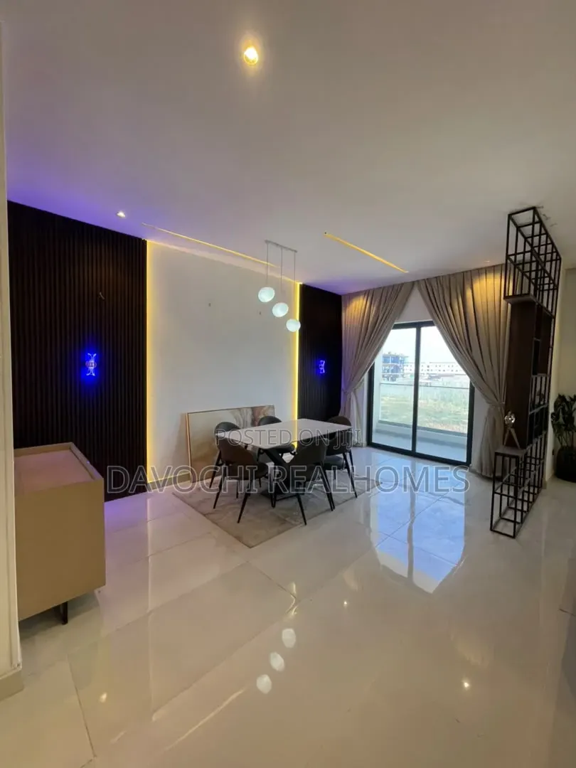 4bdrm Duplex in Lekki Phase 1 for sale in Lekki Phase 1