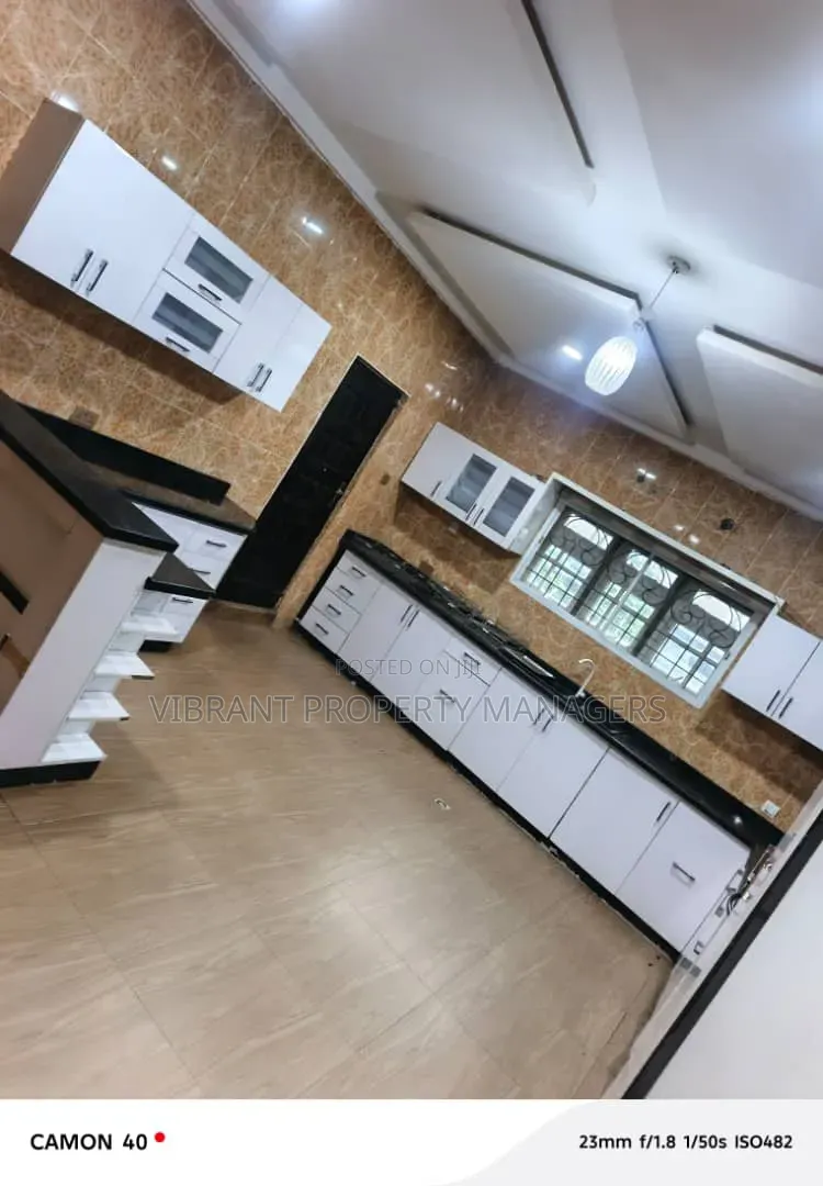 4bdrm Duplex in Makarfi Estate for rent in Kaduna / Kaduna State