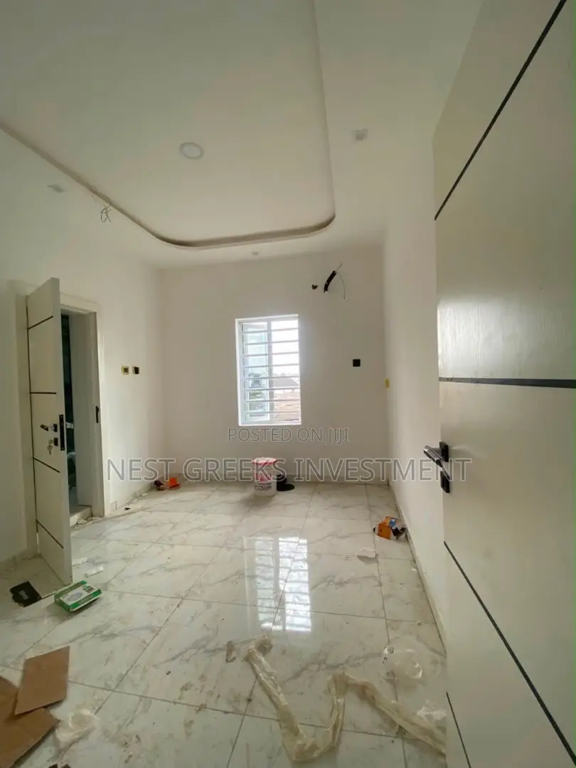 3bdrm Apartment in Opebi for sale in Opebi