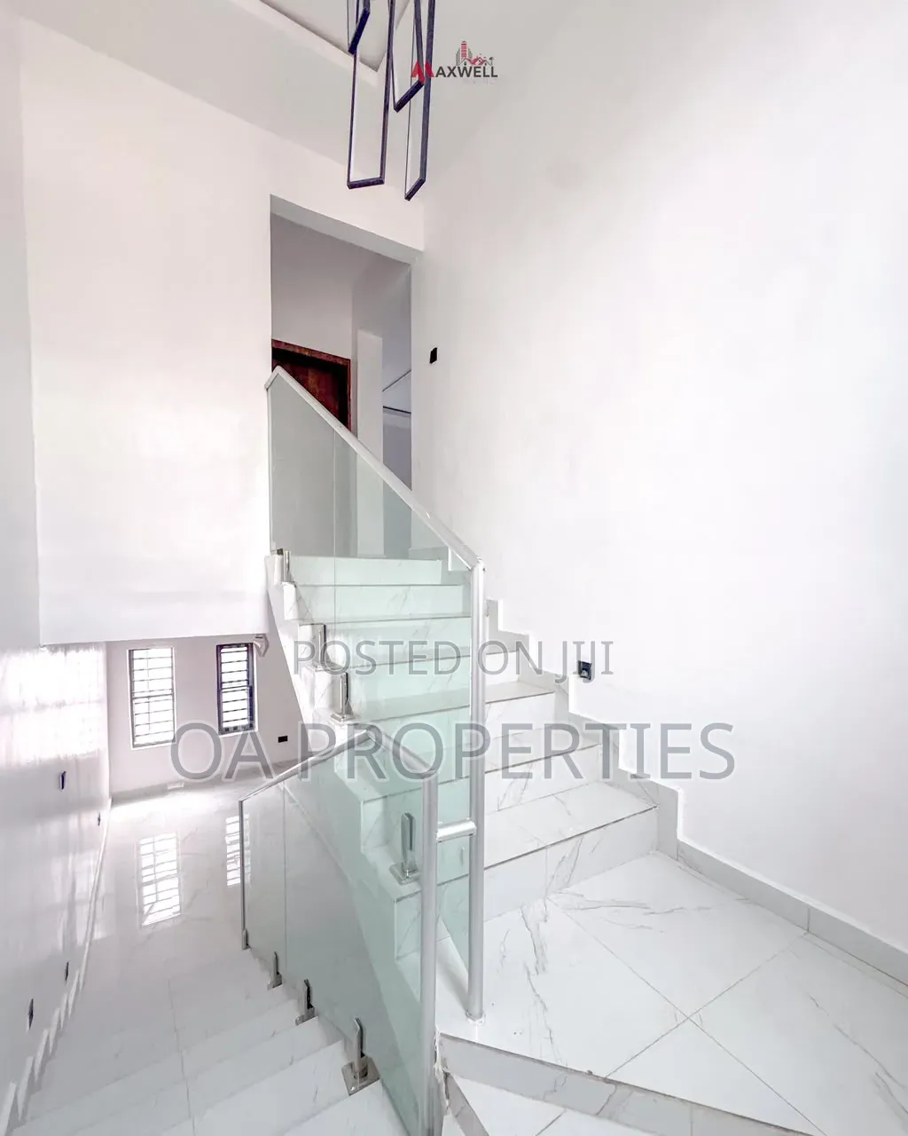 4bdrm Duplex in Kolapo Ishola Gra for sale in Akobo
