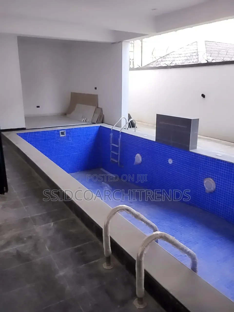 2bdrm Apartment in Call To Access, Ologolo for sale in Ologolo