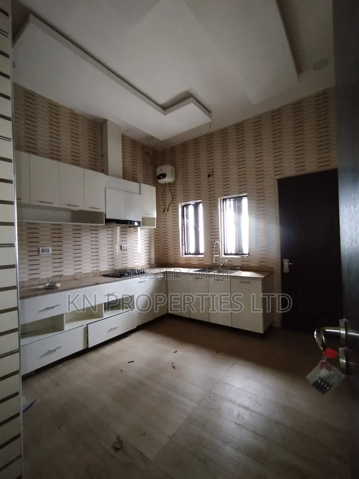 5bdrm Duplex in Guzape Main for rent in Guzape District