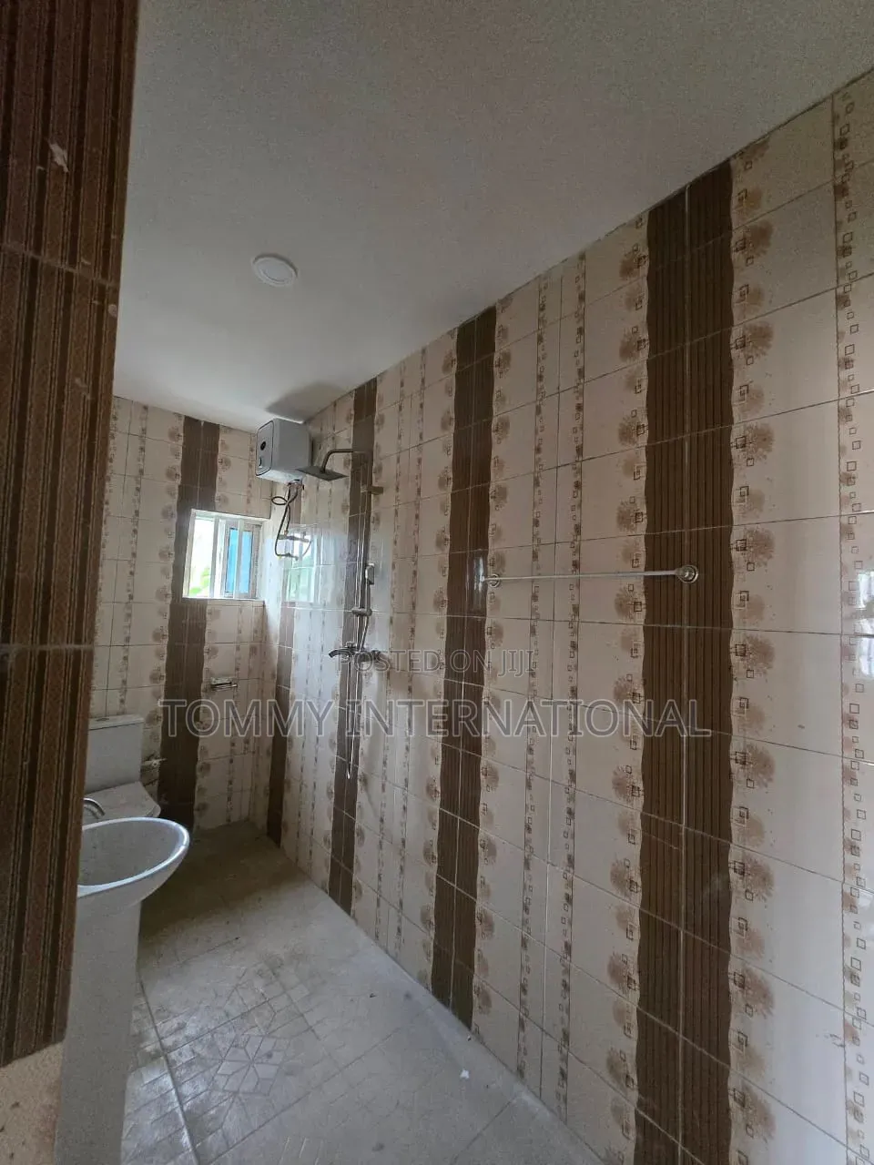 2bdrm Block of Flats in County Estate, Port-Harcourt for rent in Port-Harcourt