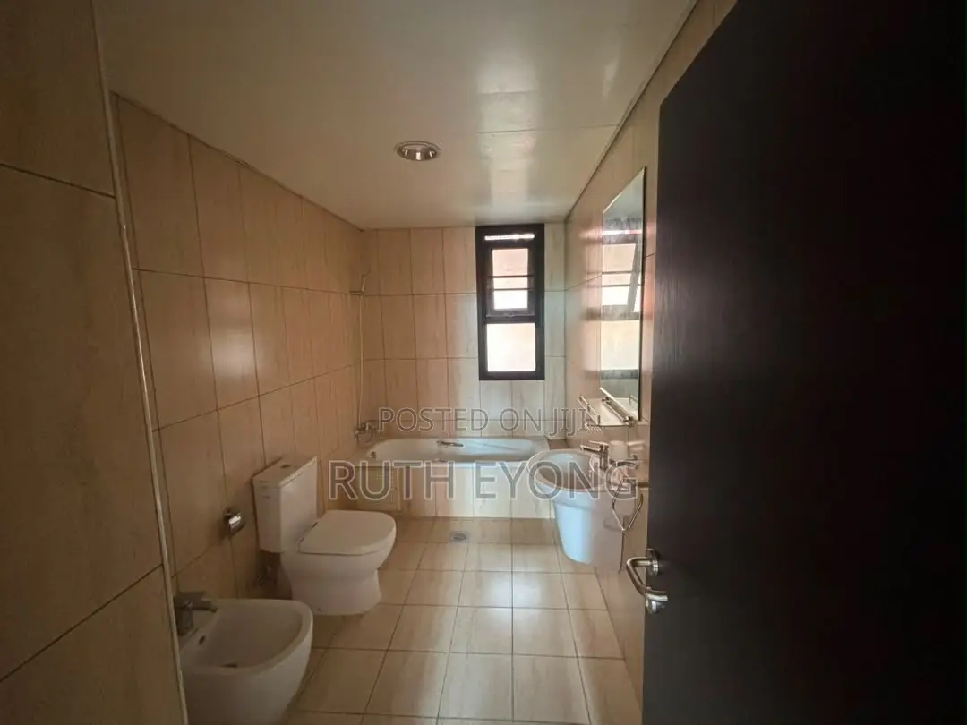 4bdrm Apartment in Oceans Parade, for rent in Banana Island