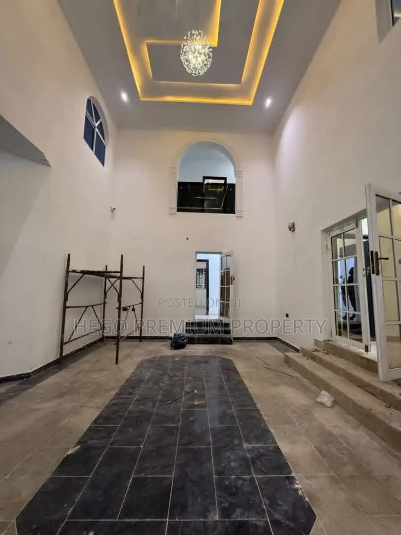 6bdrm Duplex in Ada George Estate, Obio-Akpor for sale in Obio-Akpor