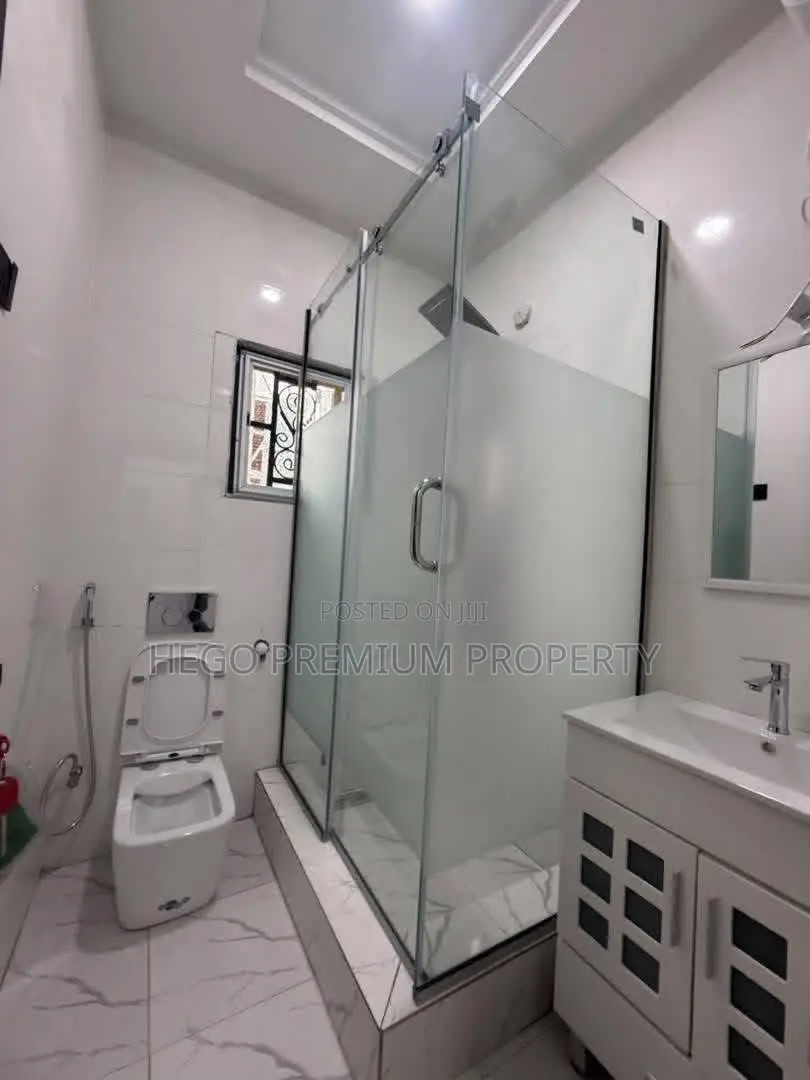 6bdrm Duplex in Ada George Estate, Obio-Akpor for sale in Obio-Akpor
