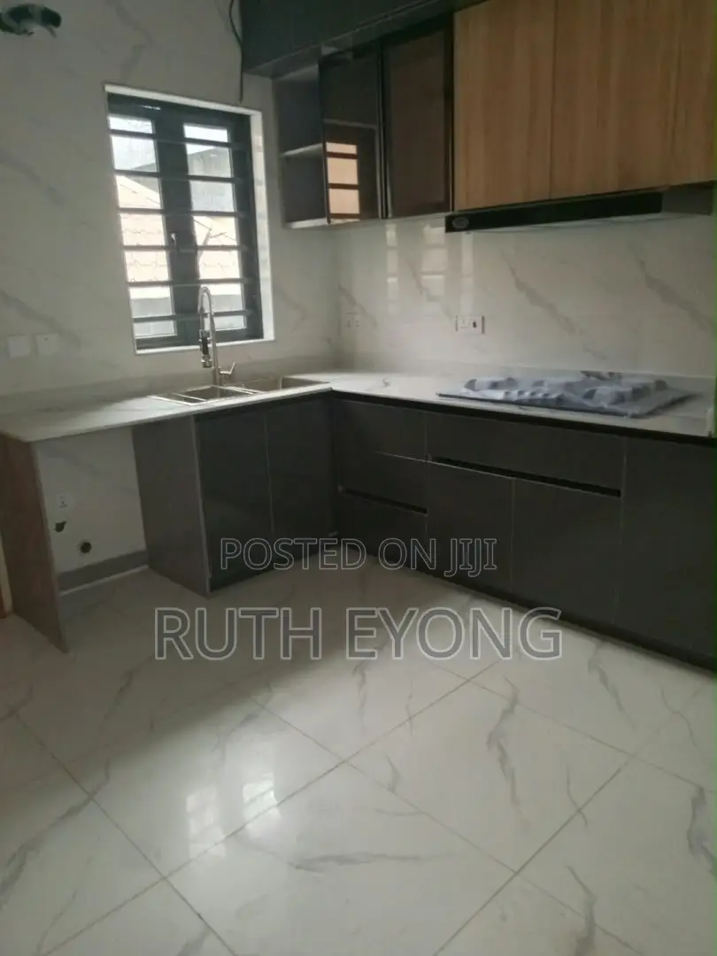 4bdrm House in Chevron Drive for sale in Chevron