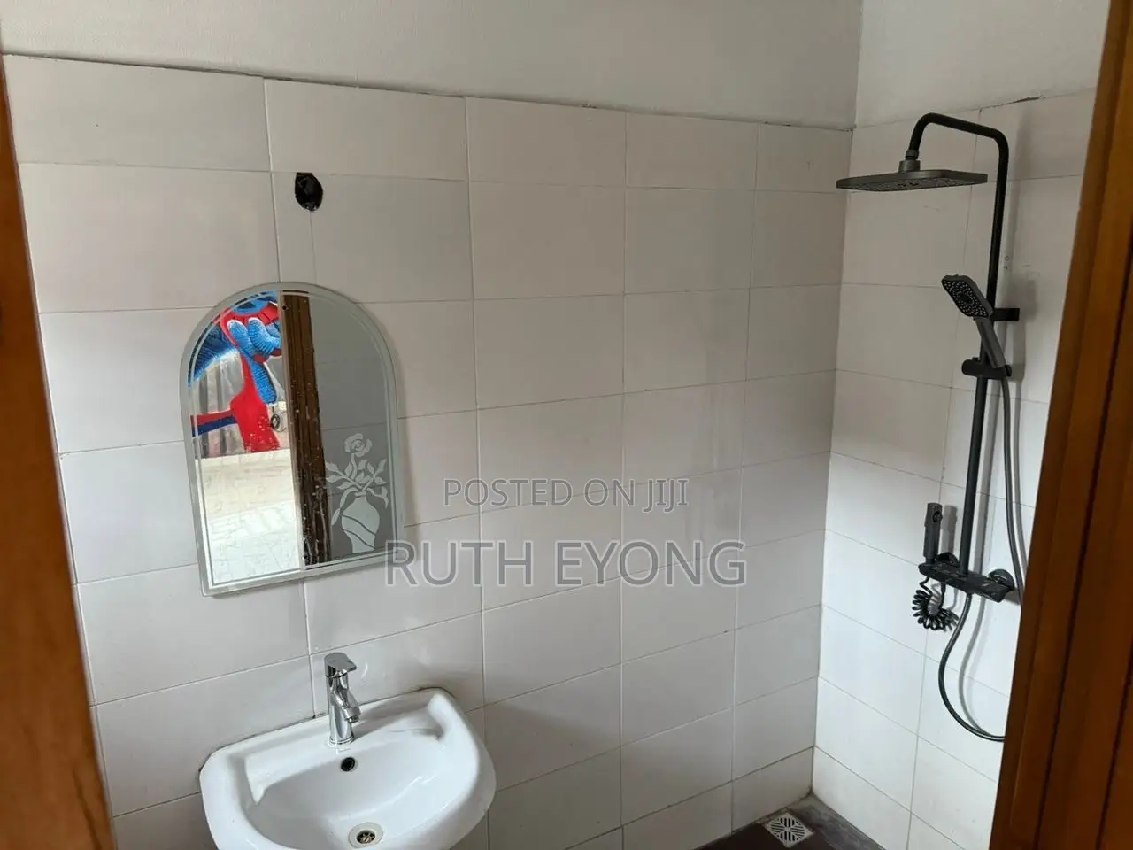 2bdrm Townhouse / Terrace in Lekki Phase 1 for rent in Lekki Phase 1