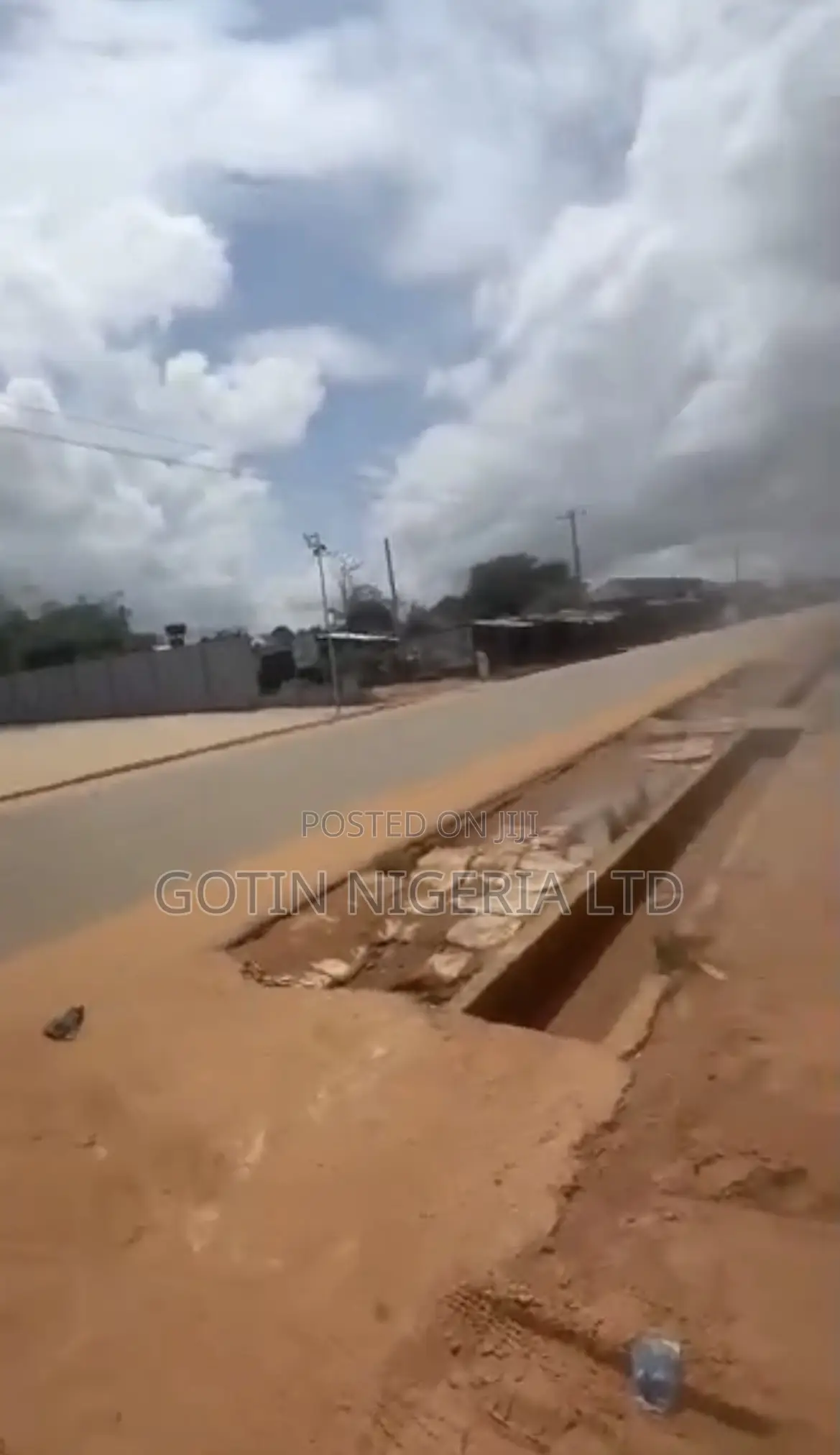 100×200ft Land for Sale Along Irhirhi Express Road in Benin City