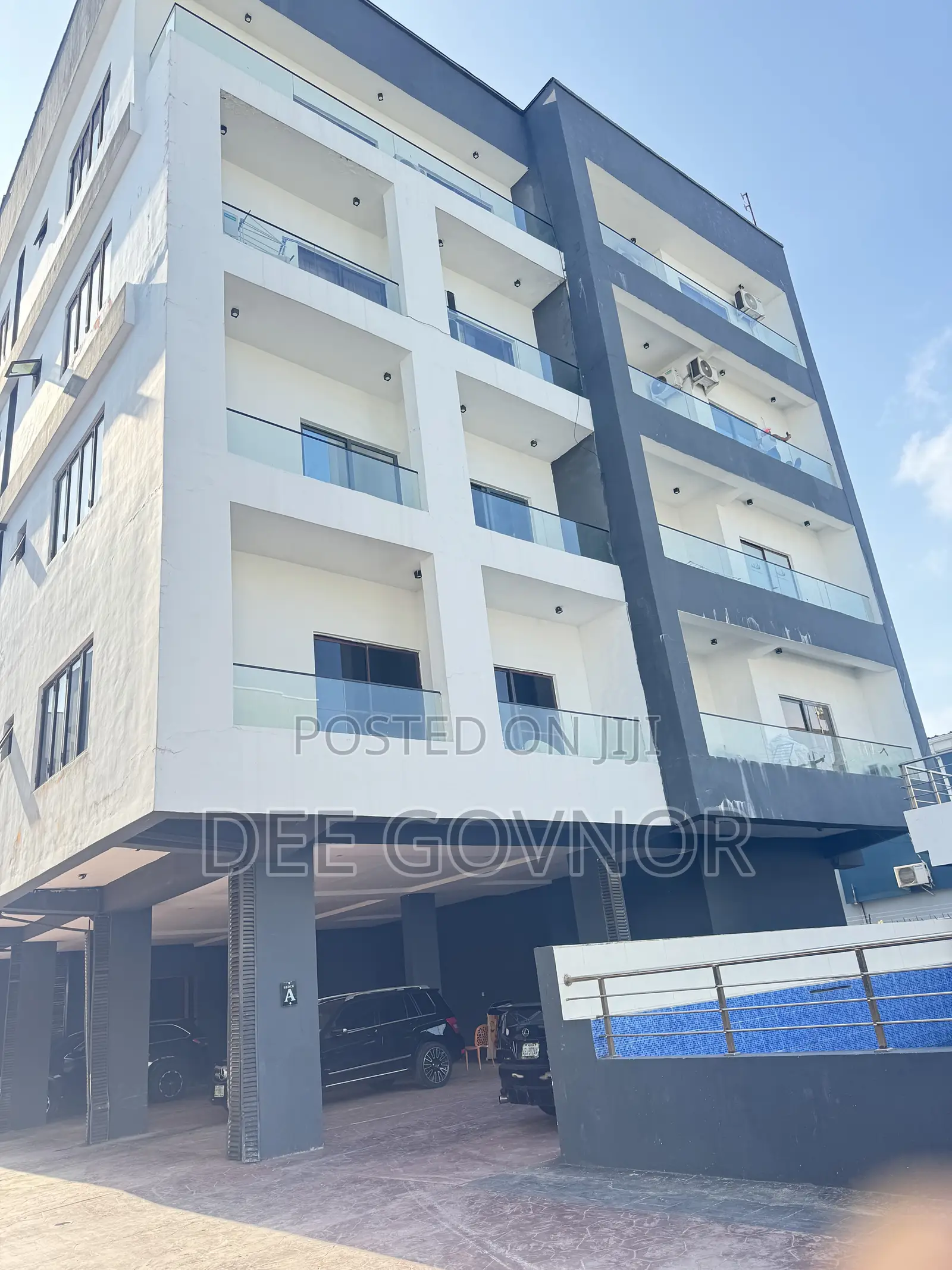 2bdrm Apartment in Lekki Garden Road for rent in Lekki Phase 1