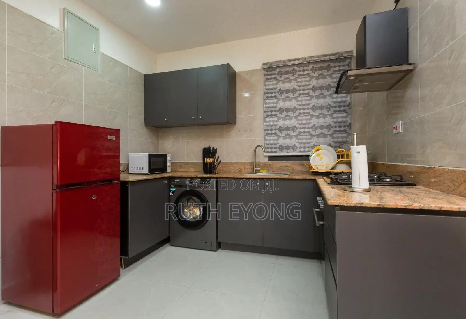 Furnished 2bdrm Apartment in Off Admiralty Road, Lekki Phase 1 for rent in Lekki Phase 1