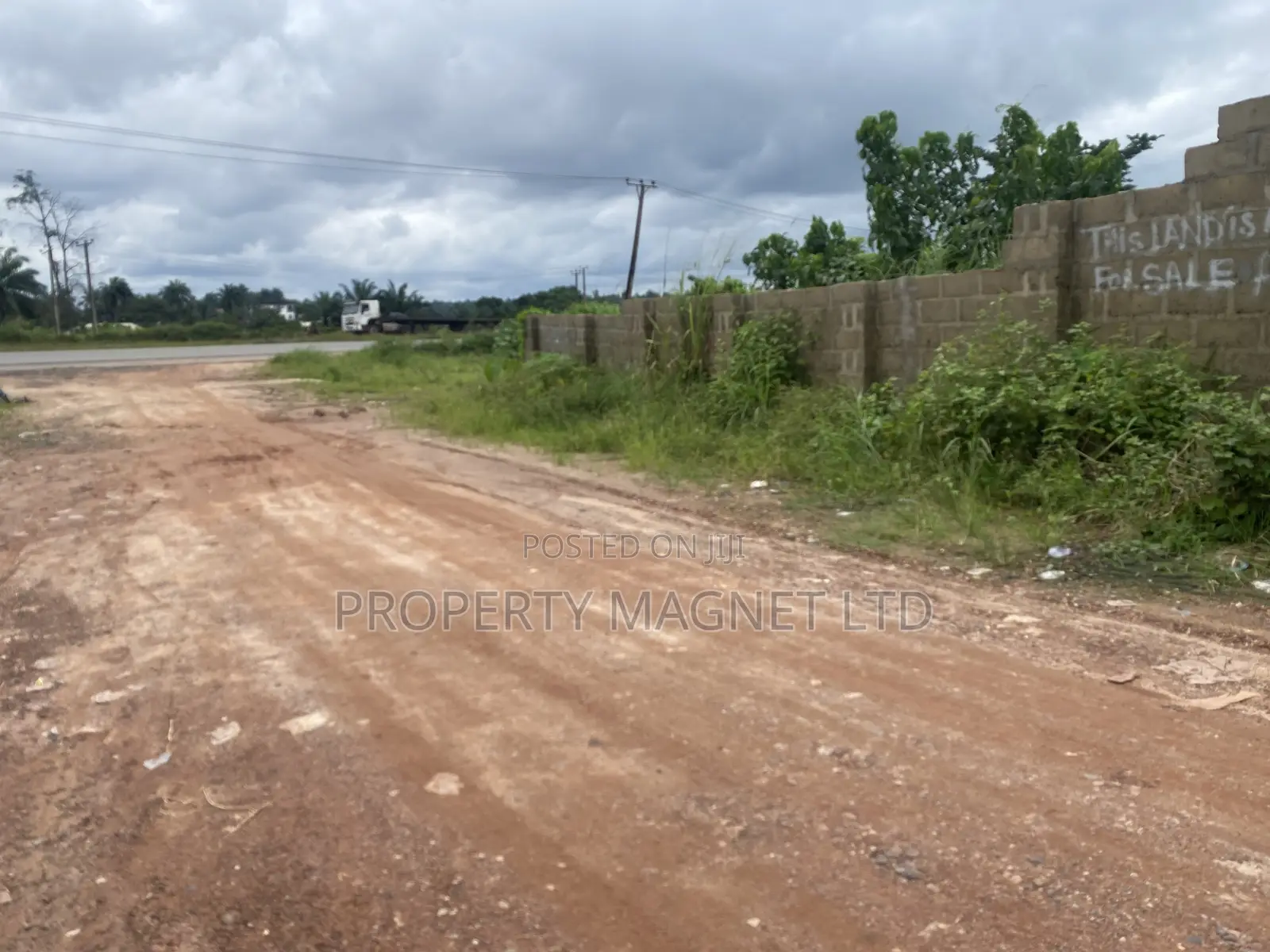 10 Plots of Land for Sale at Amuzukwu Ibeku Umuahia in Umuahia