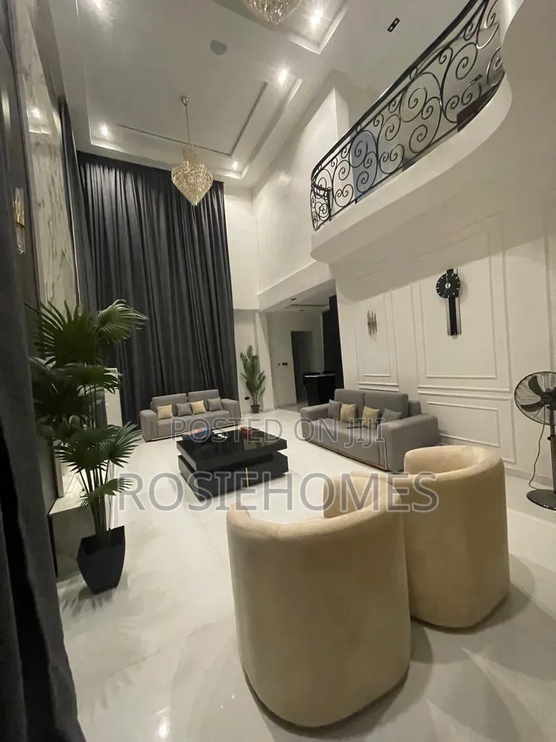 Luxury 5Bedroom Duplex
A Experience: Private Weekend in Ikota
