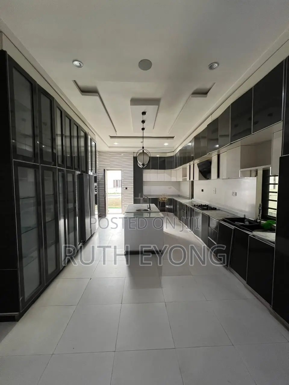 5bdrm Duplex in Megamound Estate, Lekki Phase 1 for rent in Lekki Phase 1