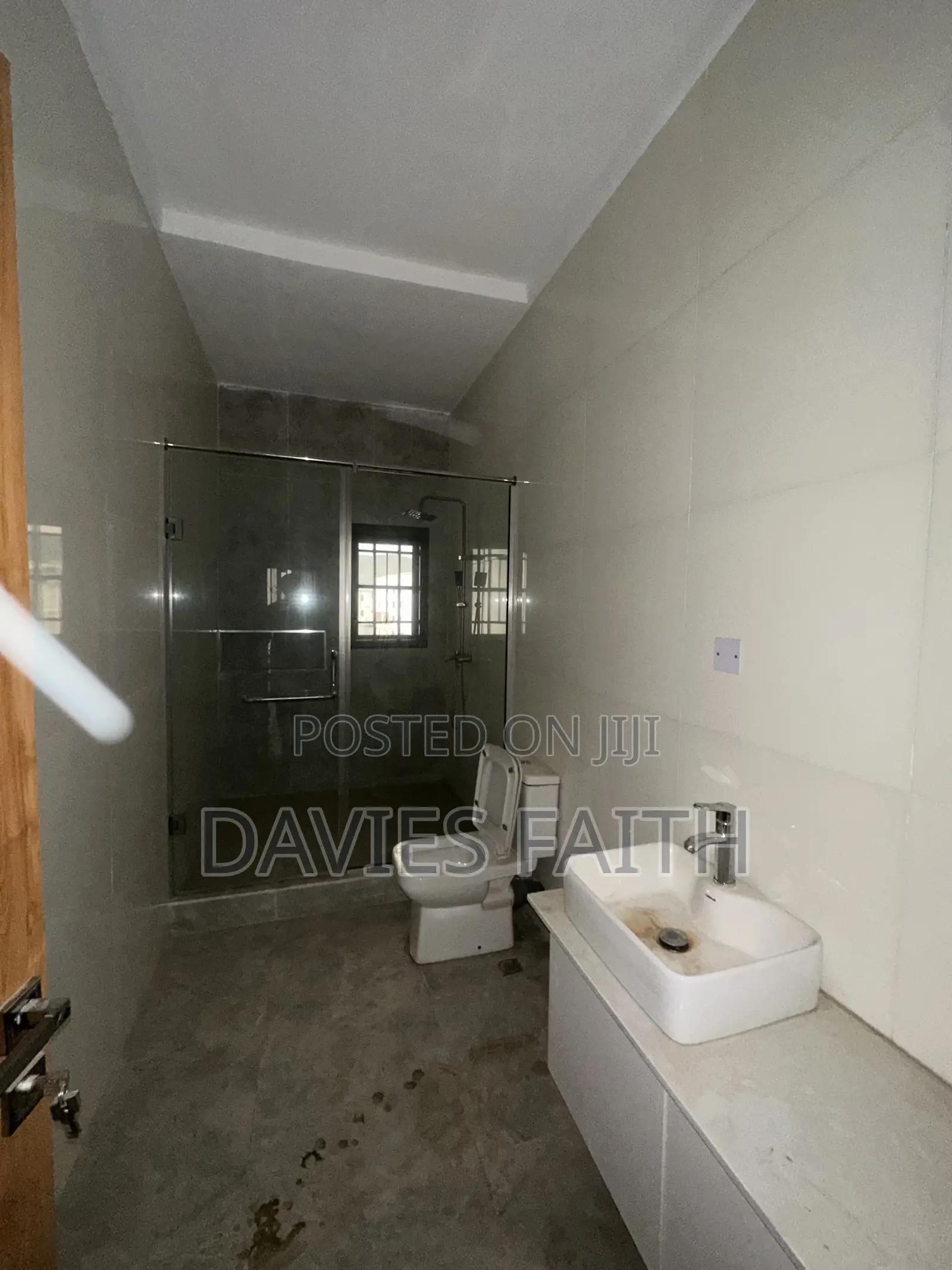 4bdrm Townhouse/Terrace in Jahi for sale in Jahi