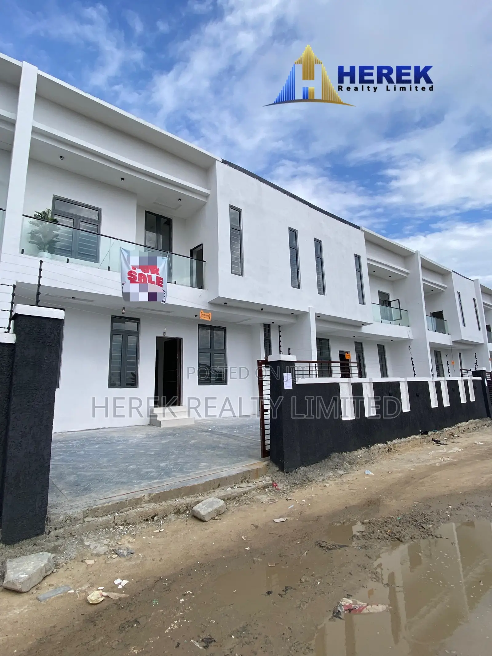 3bdrm Townhouse/Terrace in Dkk, Sangotedo for sale in Sangotedo