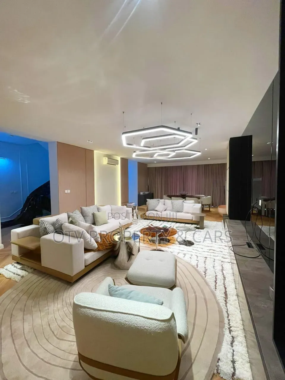 Furnished 5bdrm Townhouse/Terrace in Banana Island for sale in Banana Island