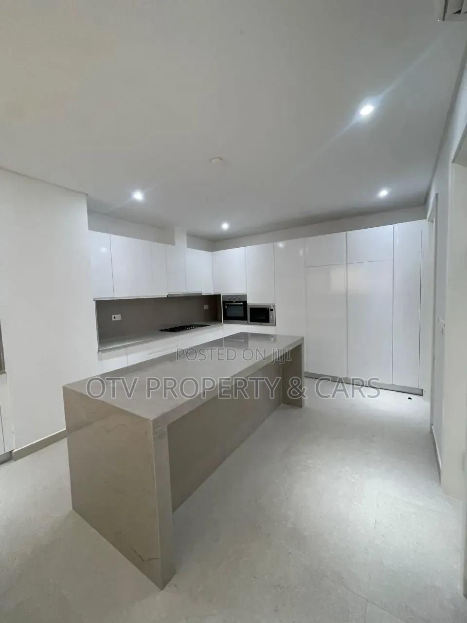 Furnished 5bdrm Townhouse/Terrace in Banana Island for sale in Banana Island