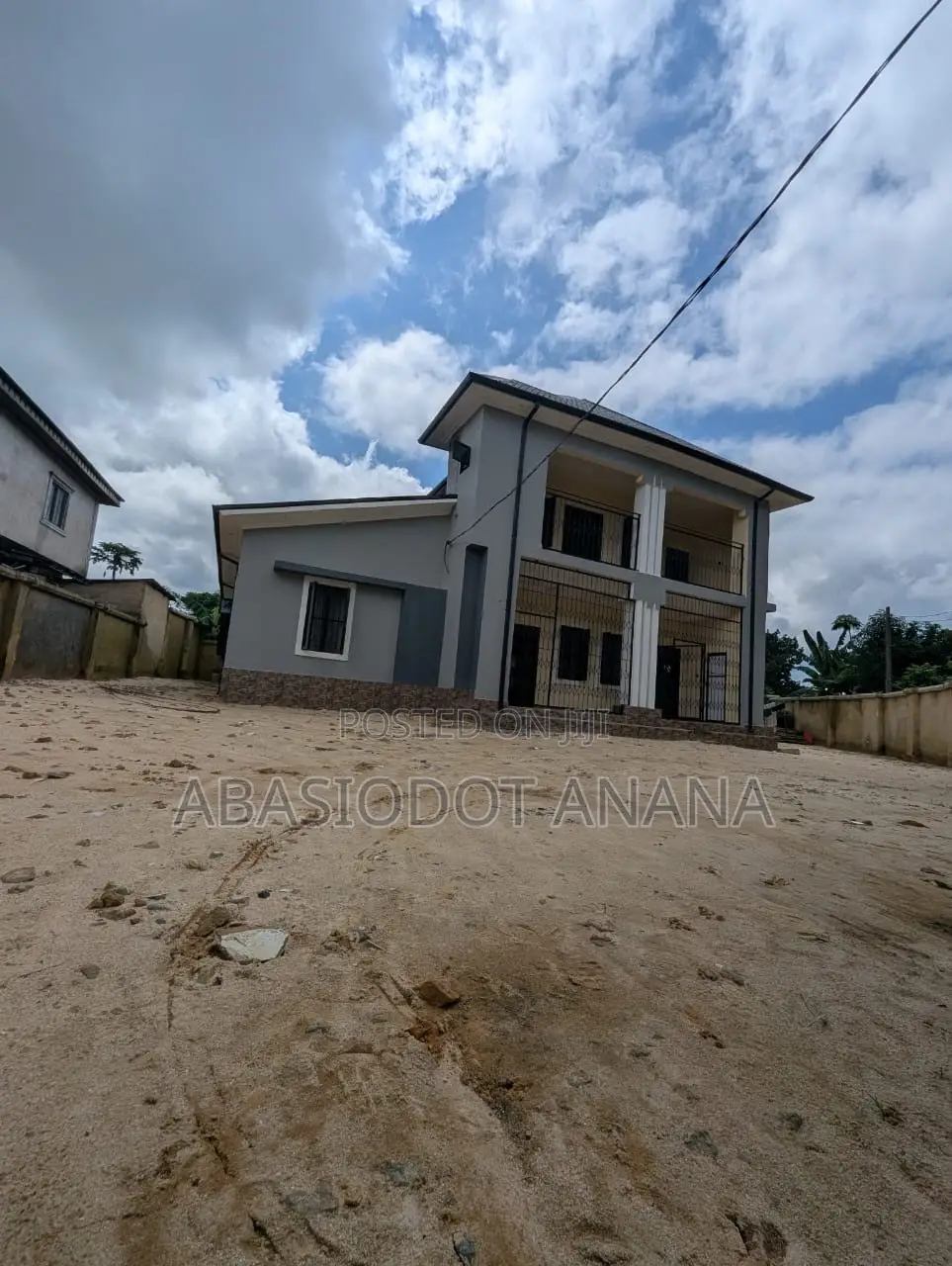 4bdrm Duplex in Oron Road Akpasak, Uyo for sale in Uyo