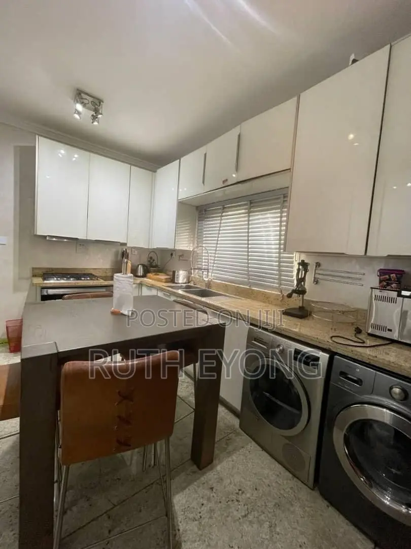 Furnished 3bdrm Apartment in 𝗟𝗲𝗸𝗸𝗶 𝗣𝗵𝗮𝘀𝗲 1   , Lekki Phase 1 for rent in Lekki Phase 1
