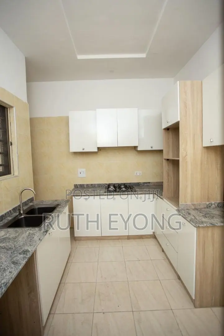 2bdrm Apartment in Agungi Lekki Lagos for rent in Agungi