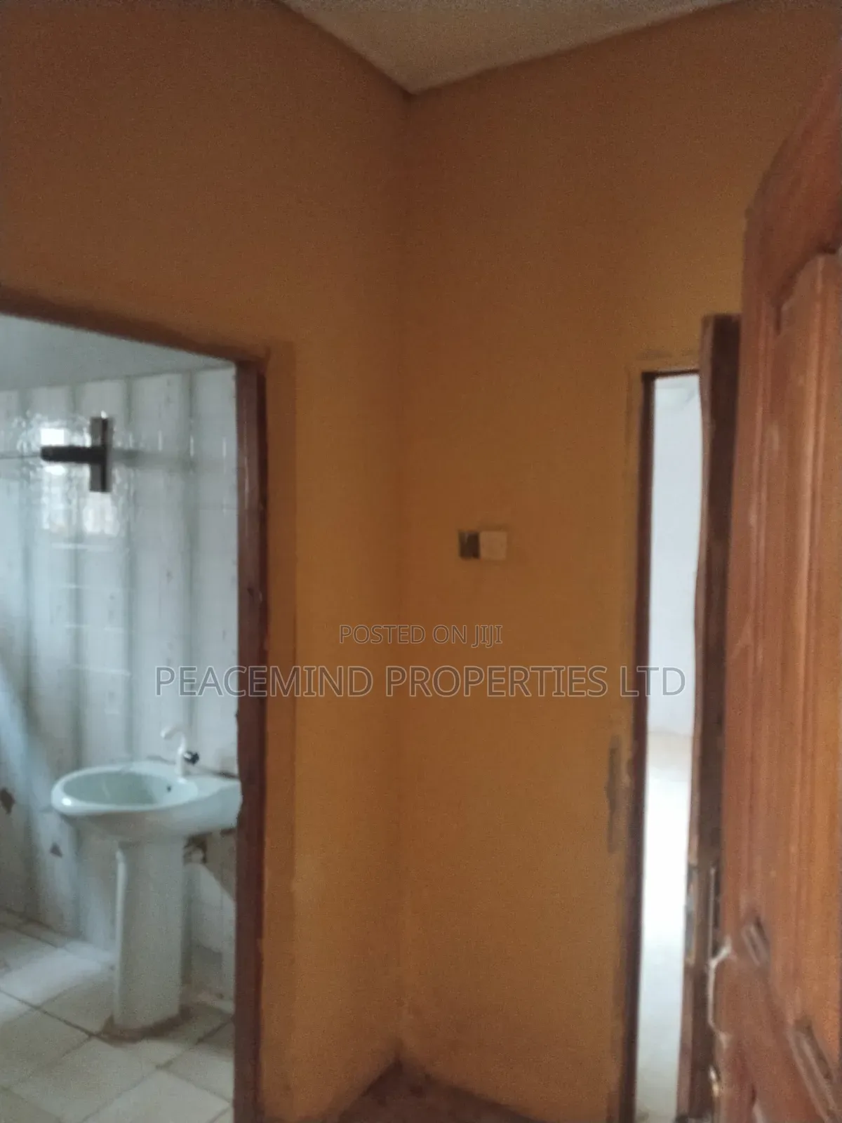 2bdrm Bungalow in Tipper Garage Akute, Yakoyo/Alagbole for rent in Yakoyo/Alagbole