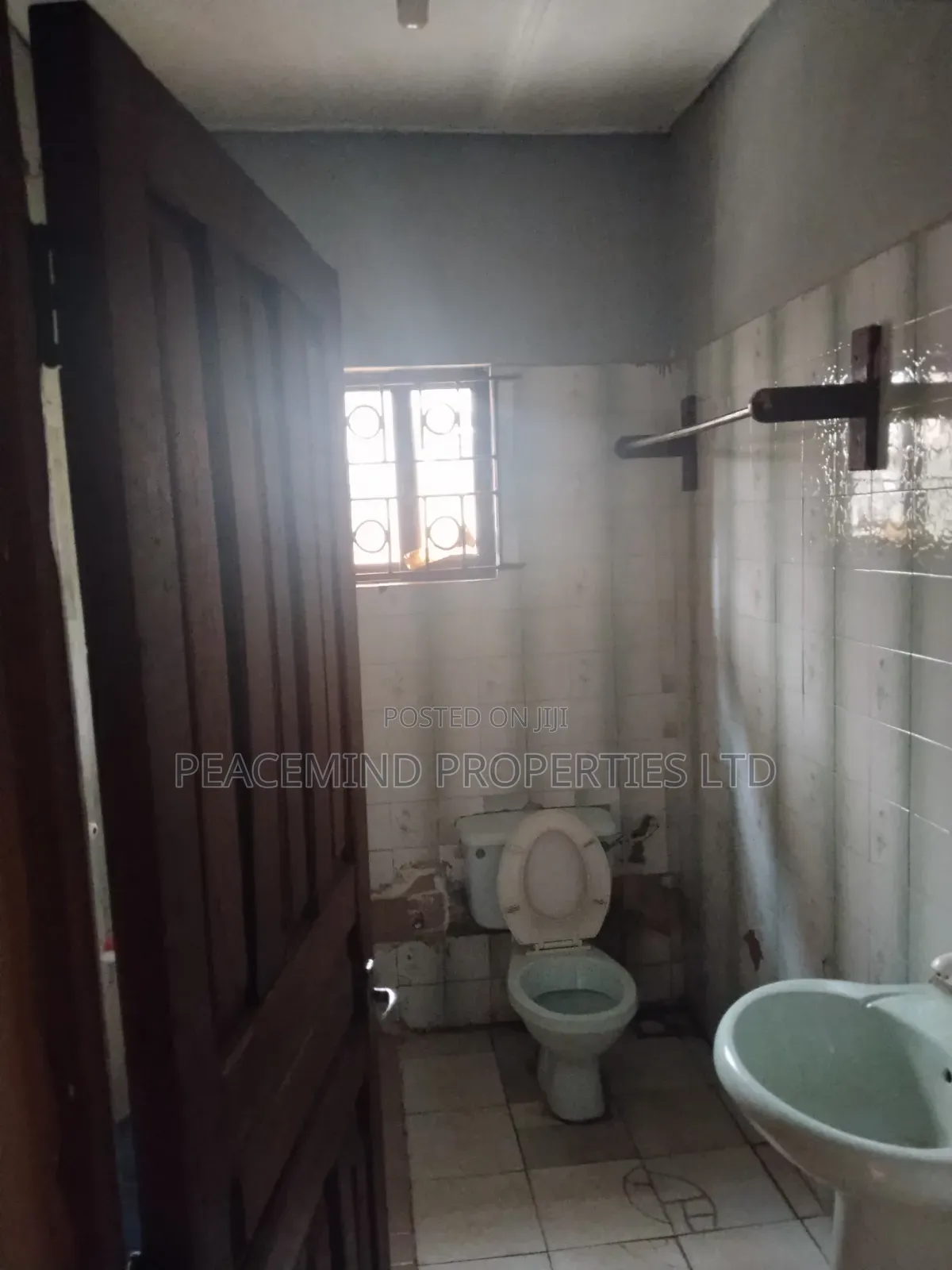 2bdrm Bungalow in Tipper Garage Akute, Yakoyo/Alagbole for rent in Yakoyo/Alagbole