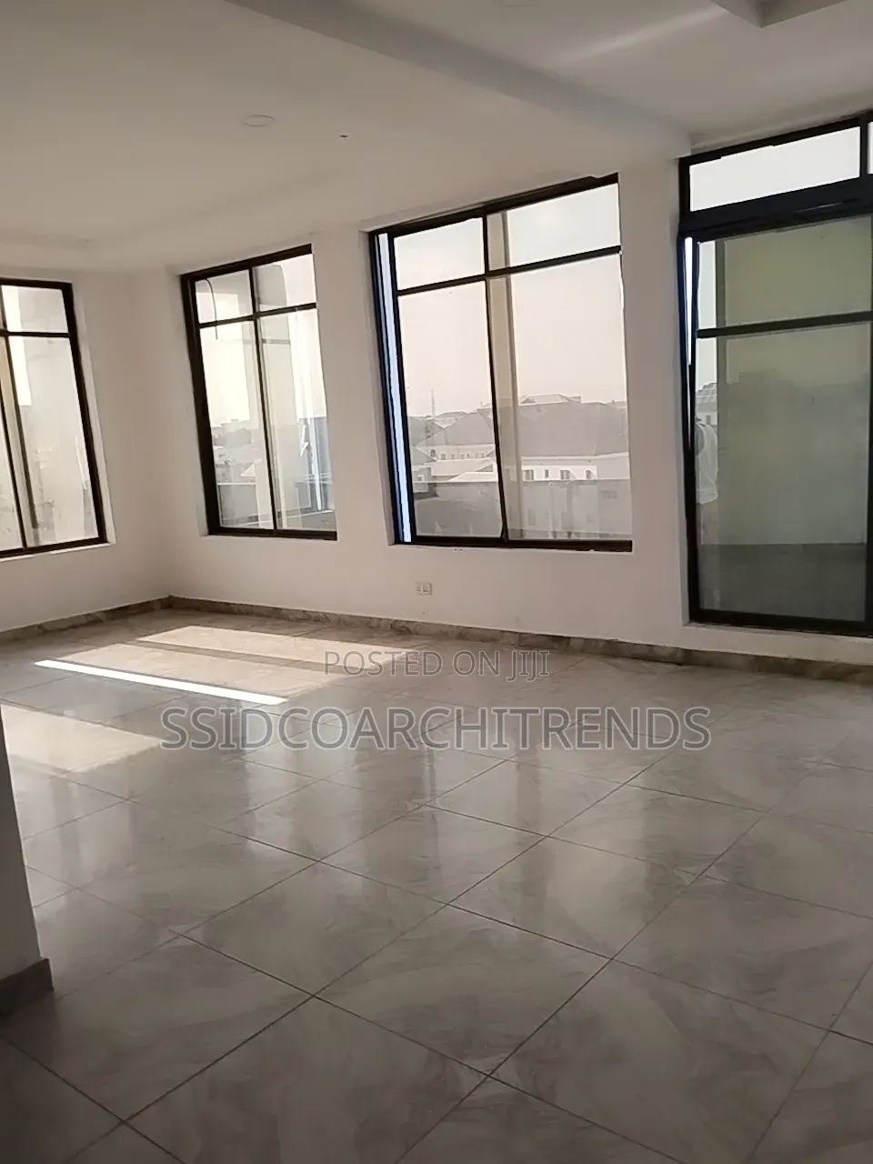 3bdrm Apartment in Call To Access, Ologolo for rent in Ologolo