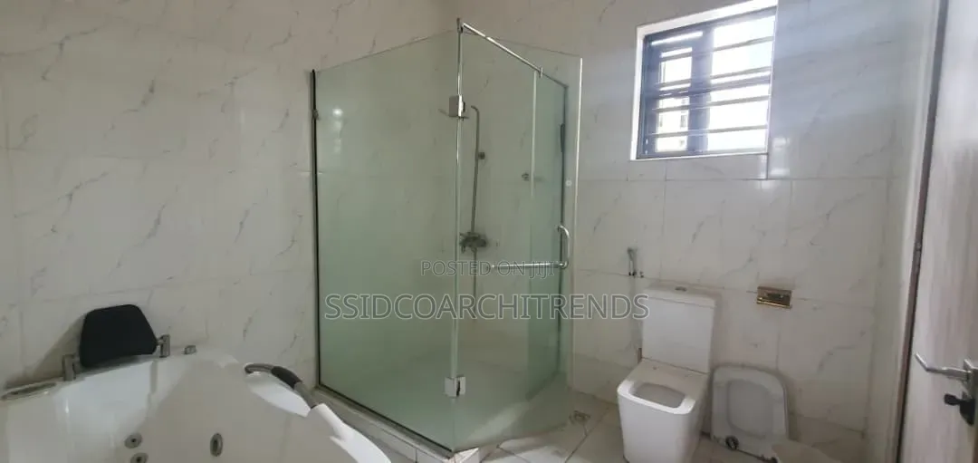 5bdrm Duplex in Call To Access, Ologolo for rent in Ologolo
