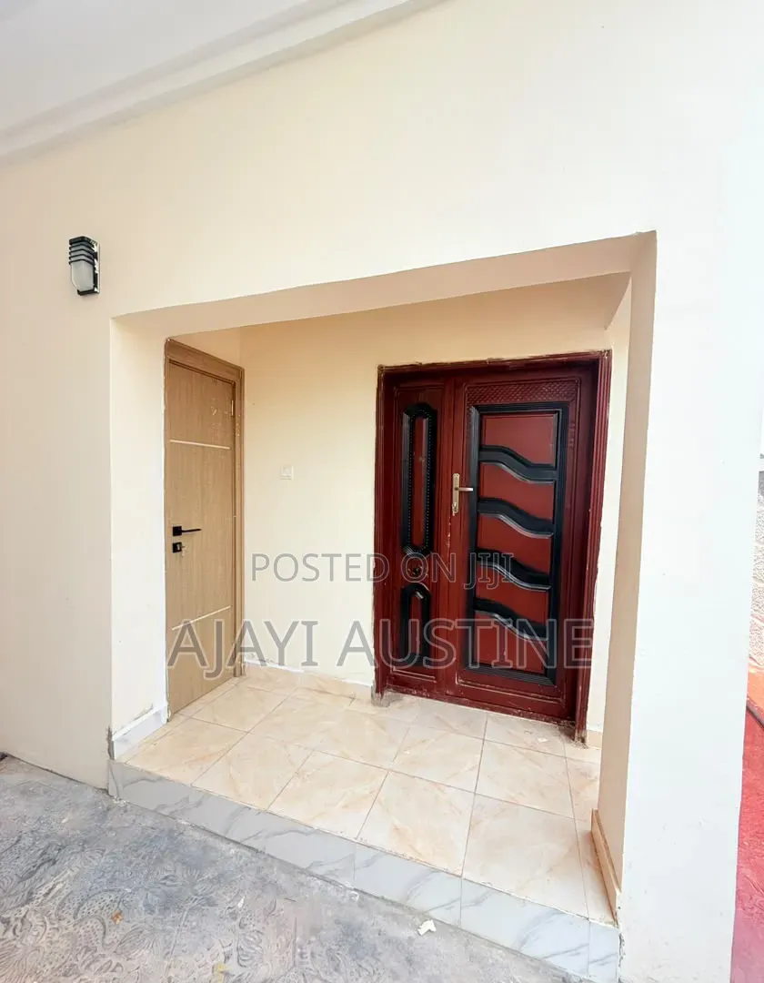 4bdrm Duplex in Justices Estate,, Life Camp for sale in Life Camp
