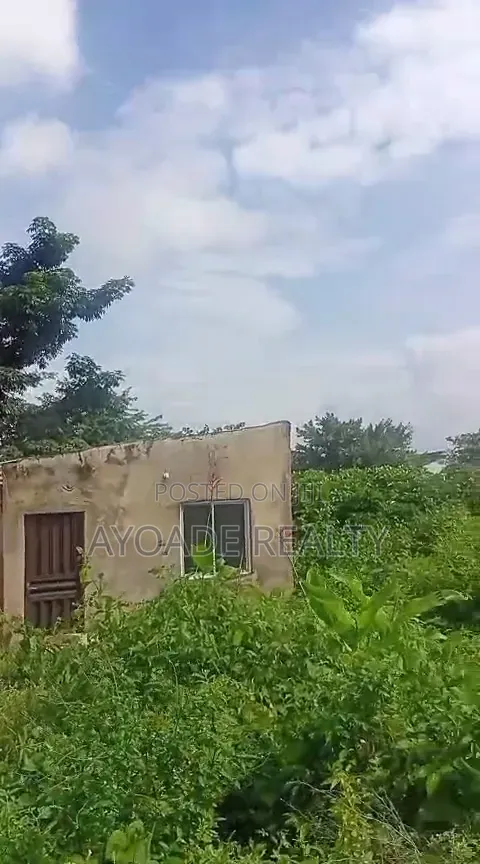 Studio Apartment in Success, Ibadan for sale in Ibadan