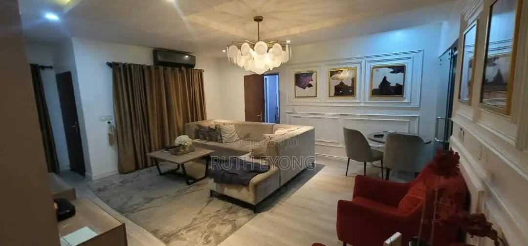 Furnished 1bdrm Apartment in Freedom Way, Ikate, for sale in Lekki Phase 1