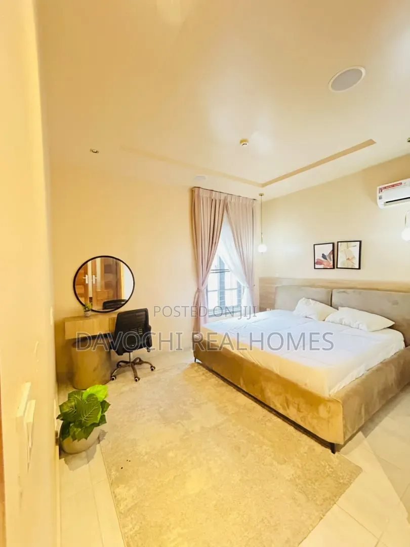 5bdrm Duplex in Lekki Phase 1 for rent in Lekki Phase 1