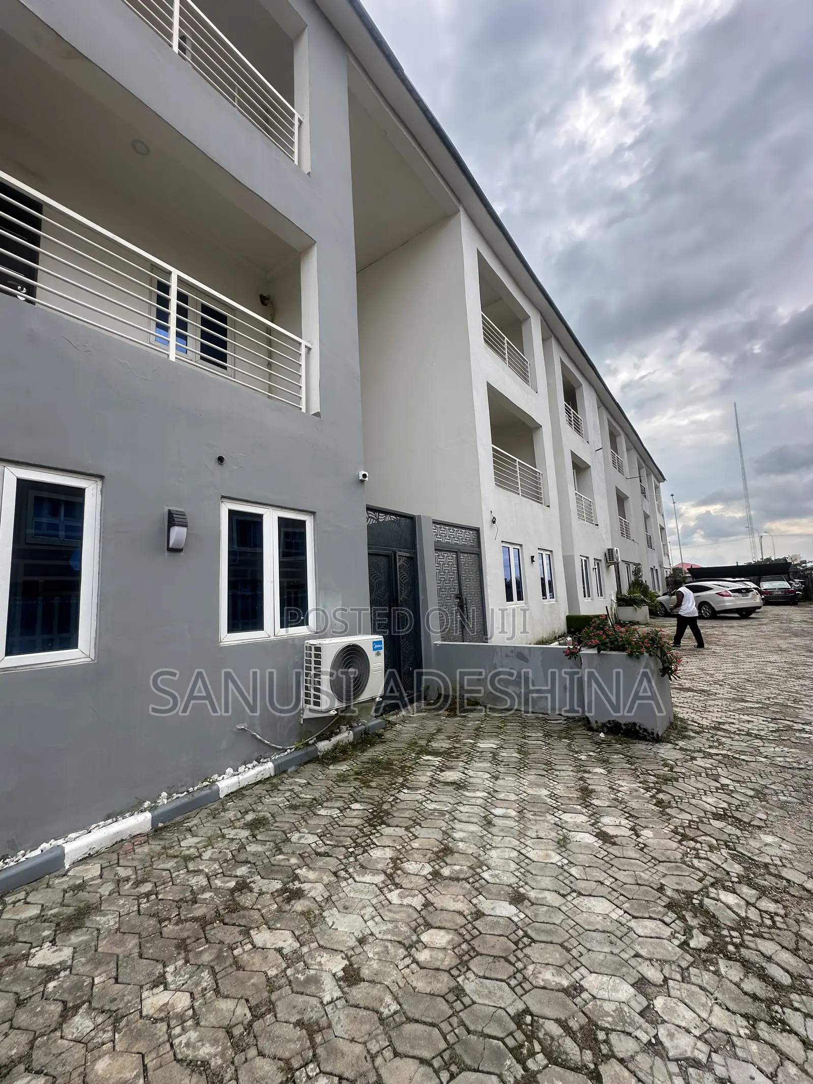 Furnished 4bdrm Duplex in Wuye Main,Fct Abuja for sale in Wuye