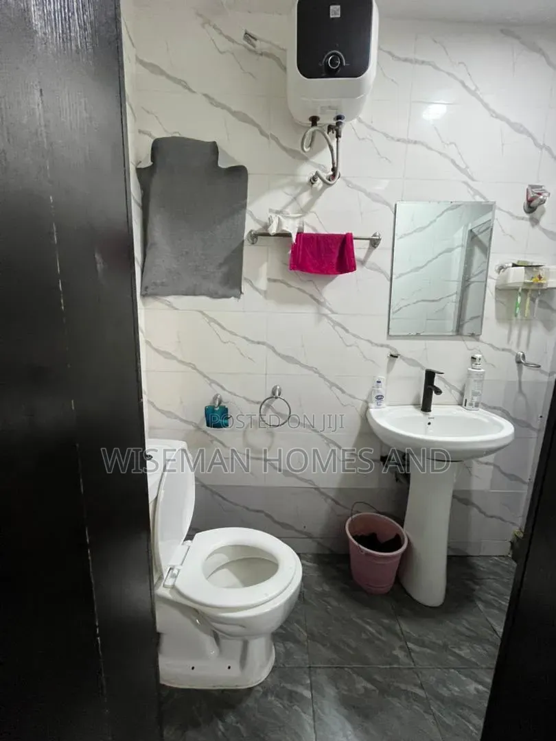 3bdrm Penthouse in Lekki County Homes, Ikota for sale in Ikota